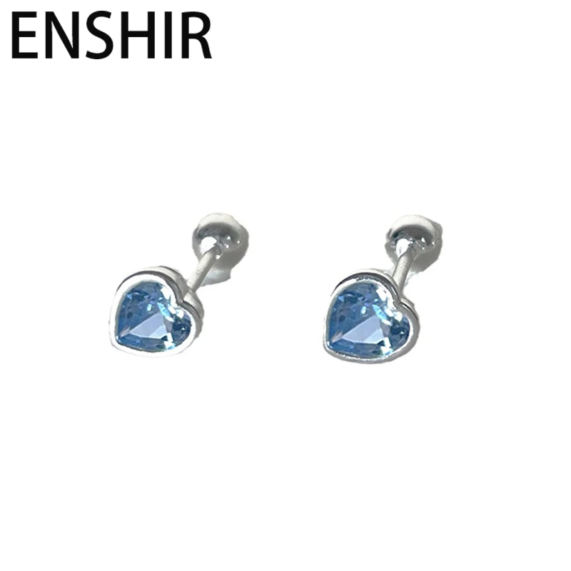 Женские серьги-гвоздики в форме сердца с фианитами