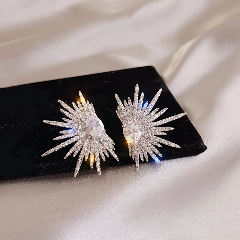 

2023 New Wings Crystal Earrings Sparkling Ear Stud for Women Diamond Earrings Femal Wedding Jewelry Gift