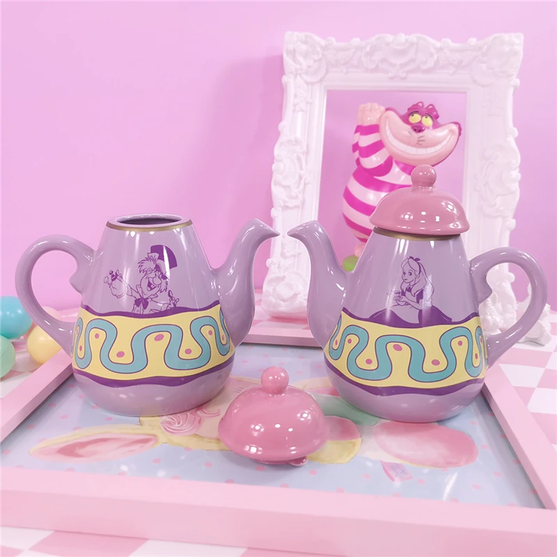 

Чайник из мультфильма «принцесса Алиса в стране чудес»