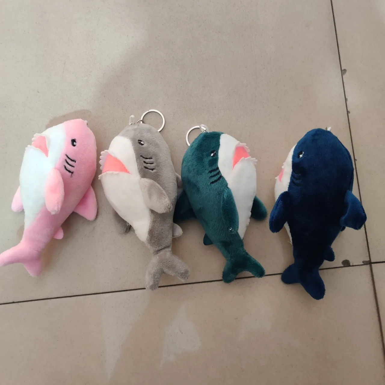 

Kawaii Simulation Shark Plush Key Chain Pendant Toys Soft Cartoon Whale Stuffed Doll Backpack Keychain Bag Pendant Kids Gift