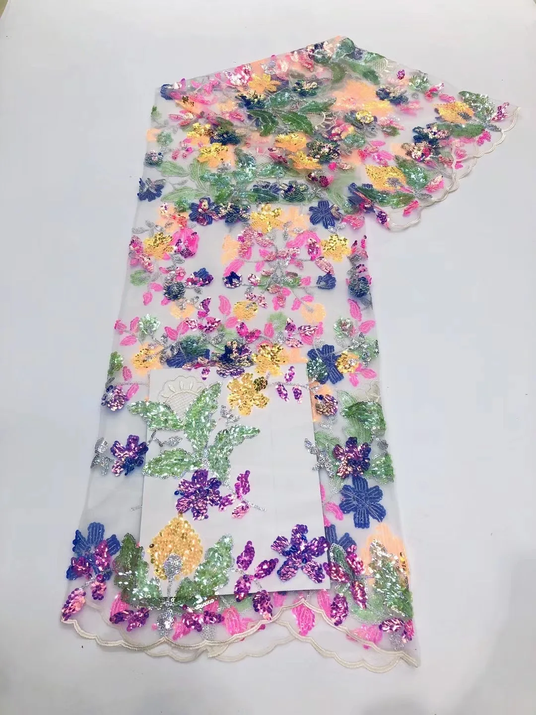 Новая красивая 3D блестящая Цветочная вышитая кружевная ткань белая или черная