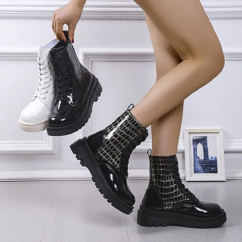 2022 New Style Square Heel Fashion Casual Comfort Women's Lace up Fashion Boots