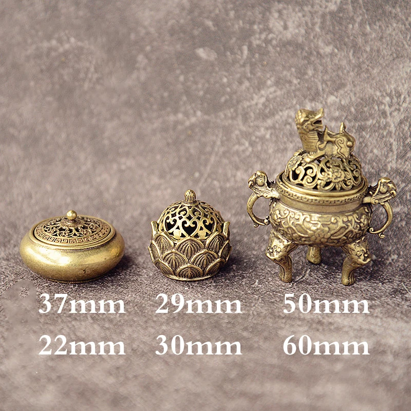 Antique Brass Three Legs Qilin Head Censer Burner Mini Ornaments Chinese Ancient Beast Censer Cover Solid Copper Tea Desk Decor images - 6