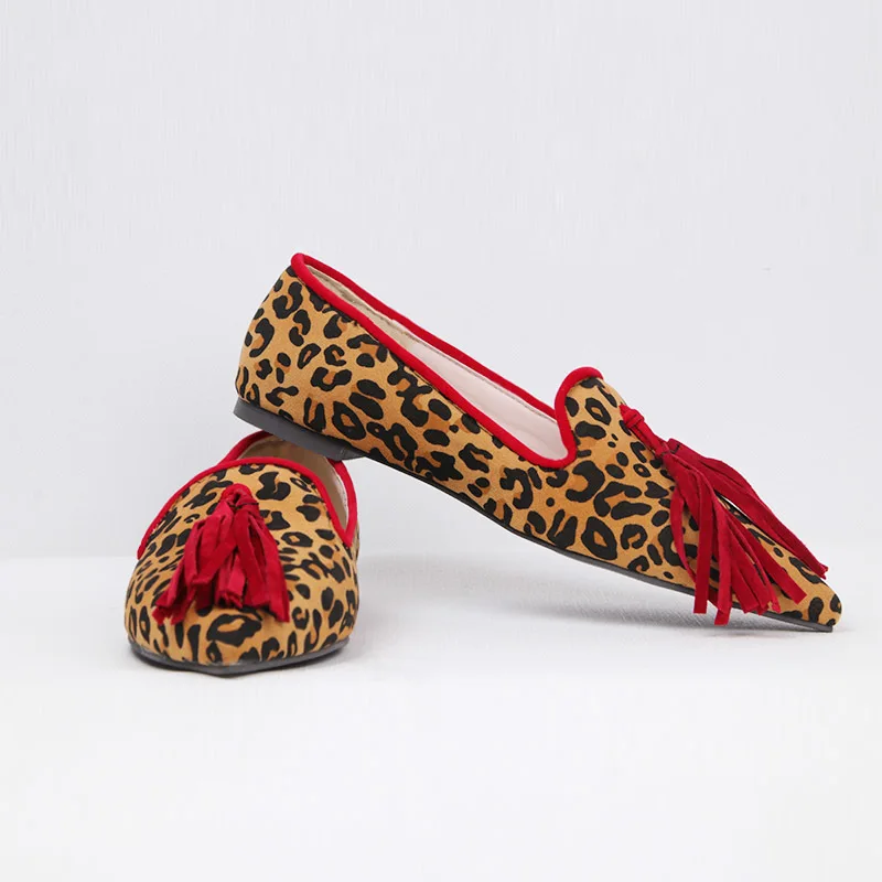 Женские лоферы без застежек повседневные туфли на плоской подошве с острым