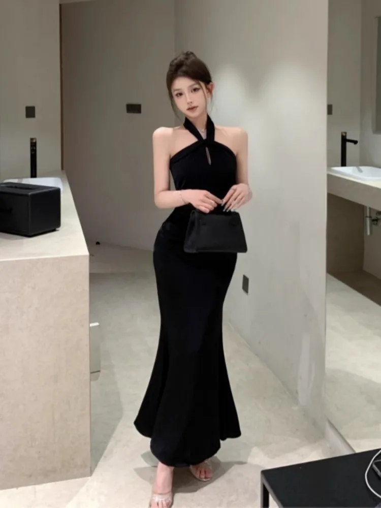 Ezgaga темпераментные платья женские атласные без рукавов с лямкой на шее