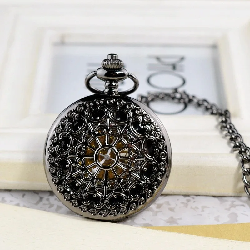 Luxury Mechanical Vintage Black Hollow Flower Pocket Watch for Men Women Man Skeleton Roman Numeral Dial Fob Chain Pendant Clock