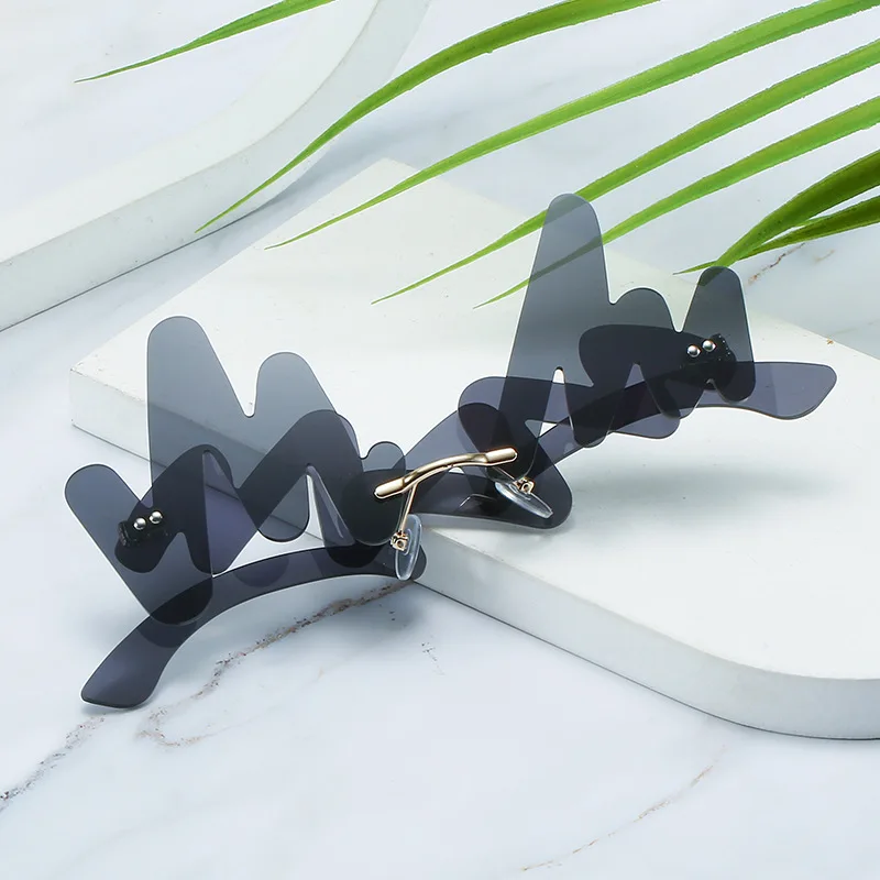 Новогодние забавные очки M волнистые модные безрамочные нестандартные