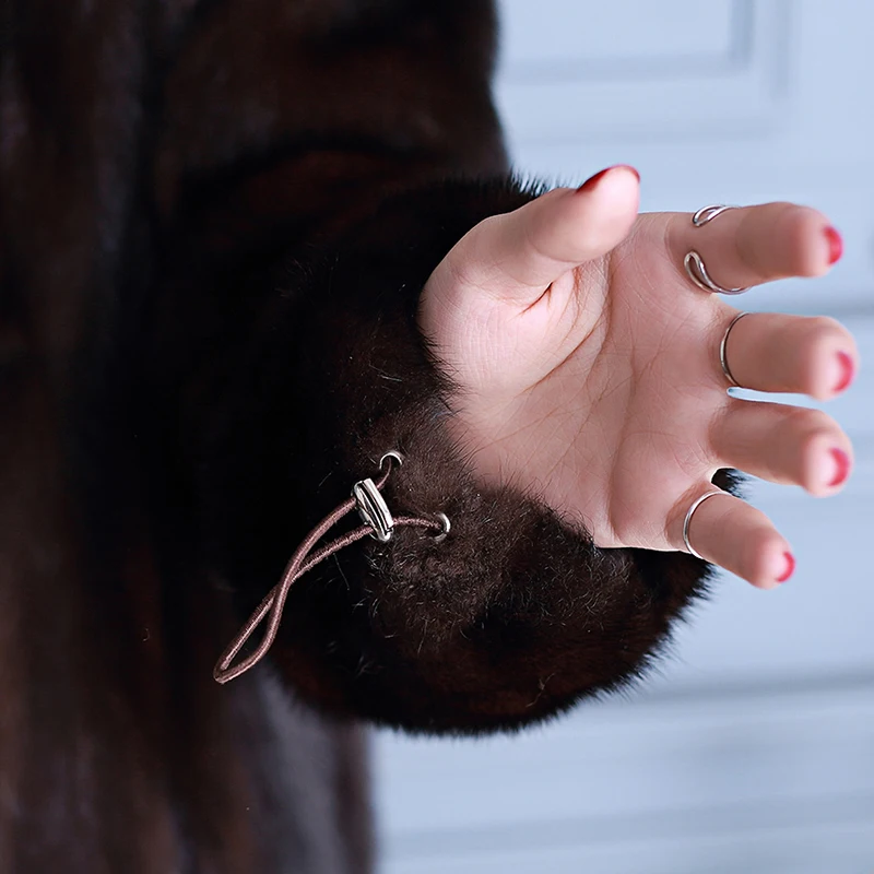 Low Price Super Hot Winter Women's Coat Fur Coat Fur Thick Winter Office Lady Other Fur Yes Real Fur Jackets