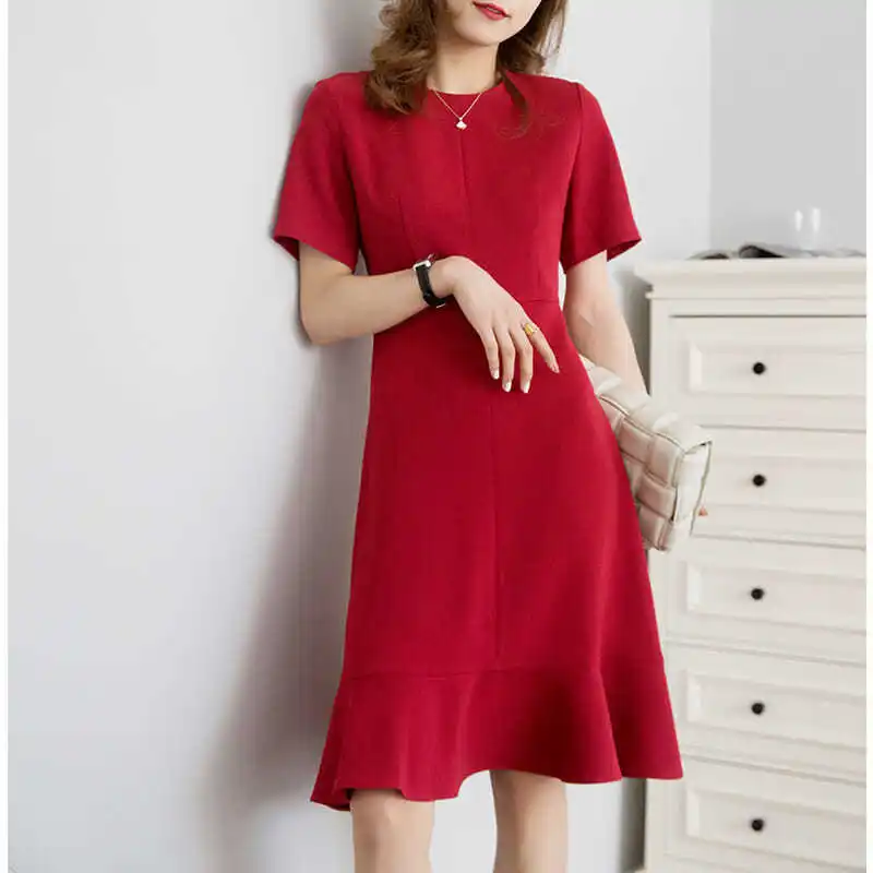 

2022 Summer New Red Short-sleeved Dress Slim Mid-length Fishtail Dress Banquet Party Birthday Party Women's Clothing Dating