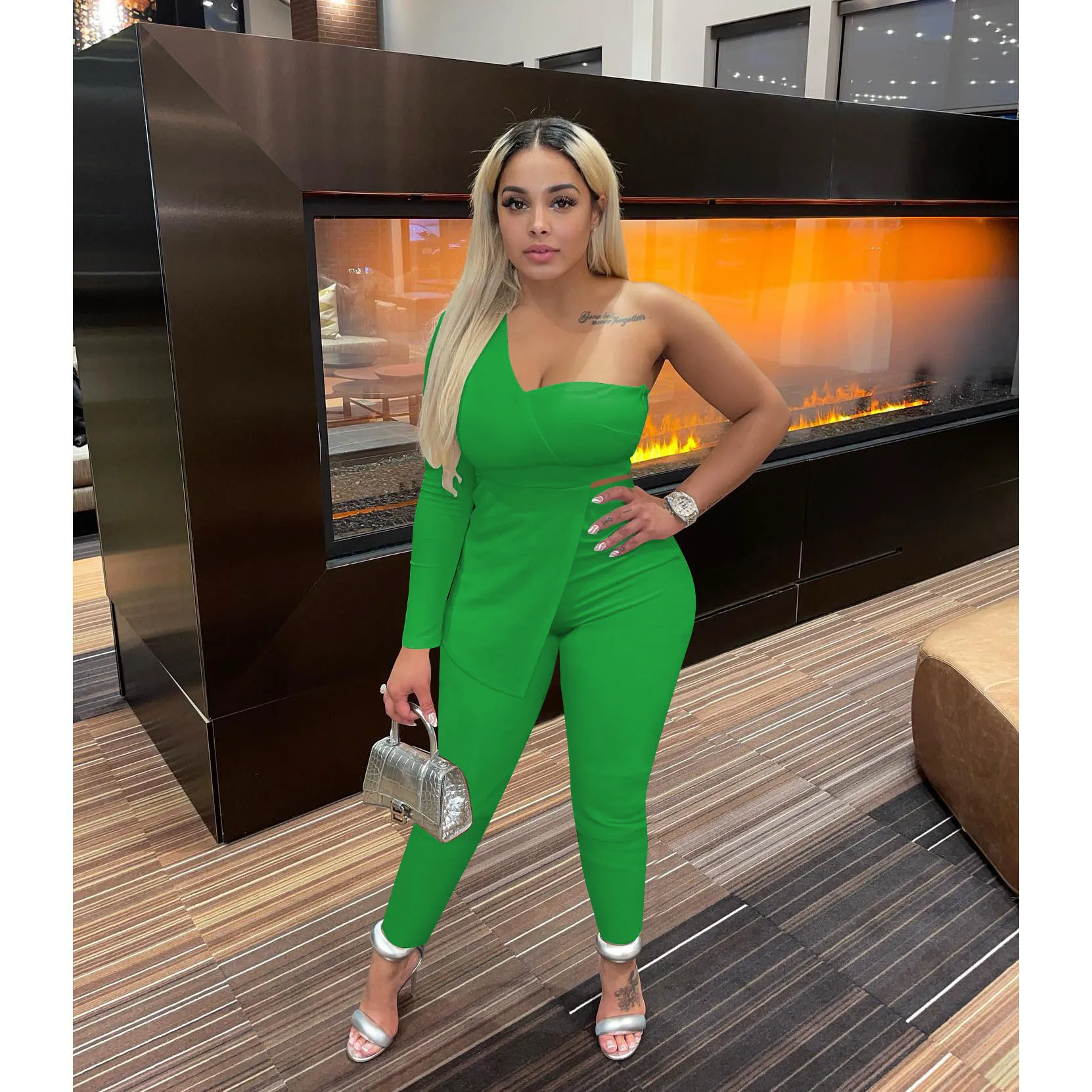 

Street Women Legging Pants Suit and One Shoulder Long Sleeve Crop Top Sexy Fashion 2 Piece Set Outfits Chic Tracksuit