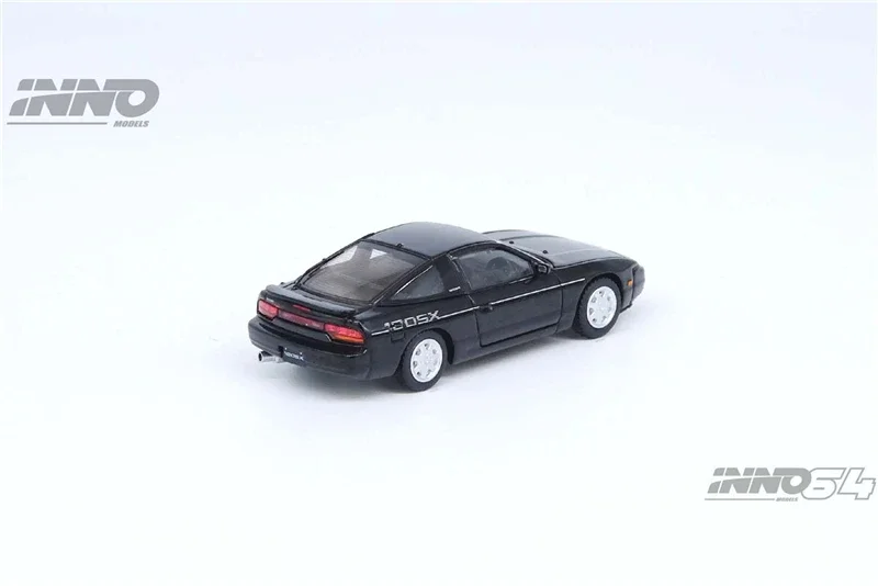 INNO 1:64 180SX черная металлическая модель автомобиля