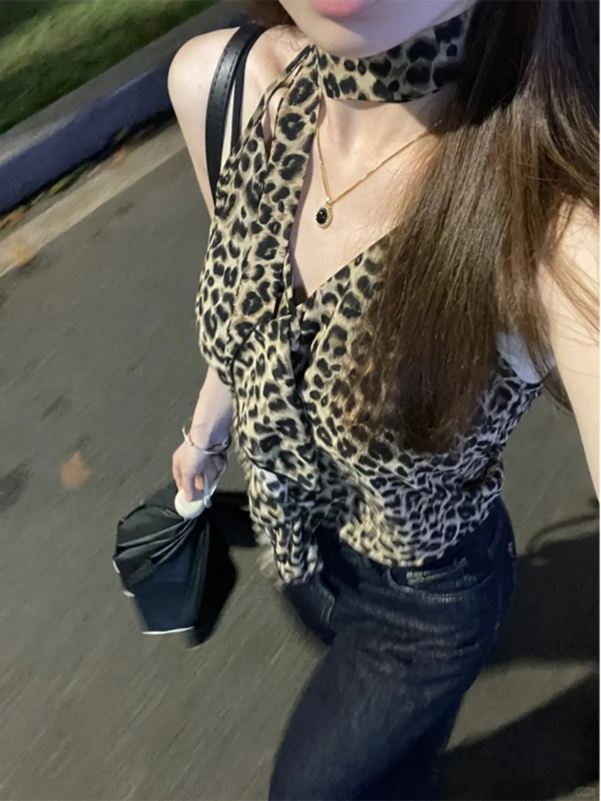 American vintage Leopard Print Hanging Neck Cami Women 2024 Summer New Design Sense Gyaru Sleeveless Top