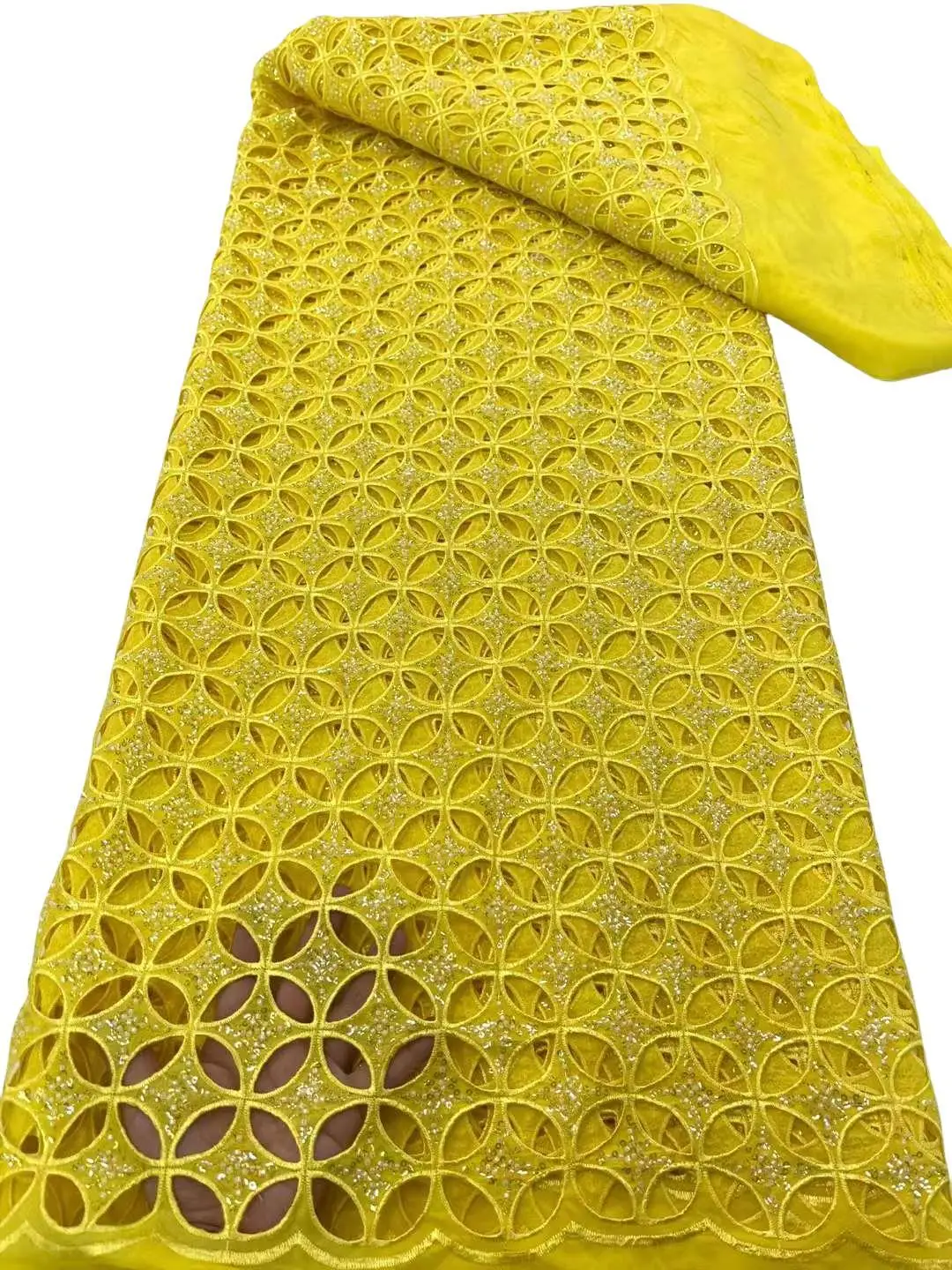 Рисунок 2 - 2024 г., новейшая изящная вышивка