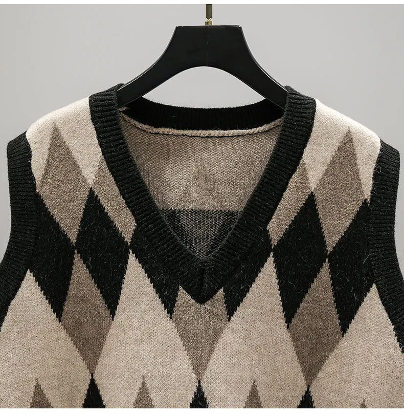 # 3930 осенне-зимний свитер без рукавов женский тонкий винтажный короткий вязаный