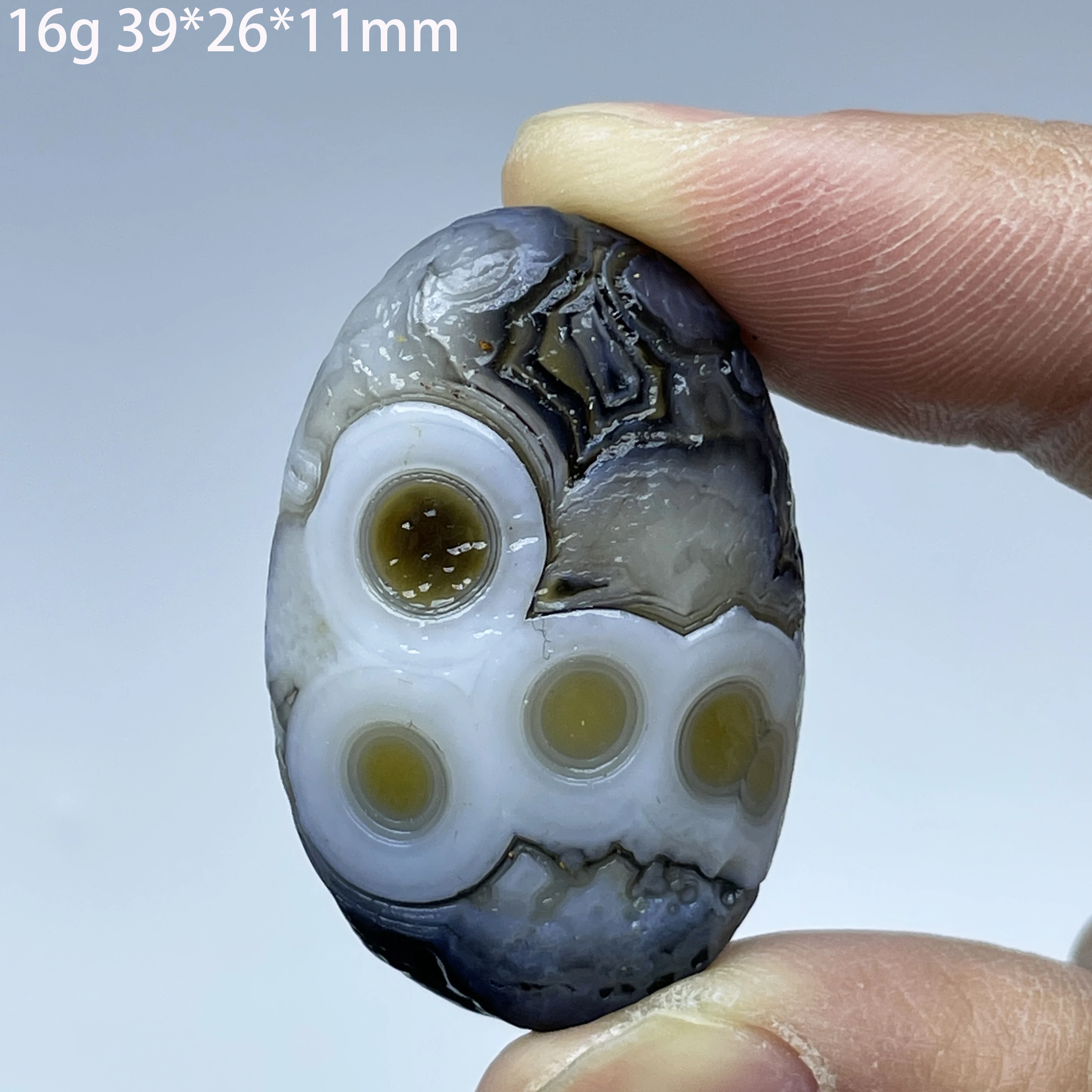 

Натуральный сапфировый агат Alxa Gobi Eye