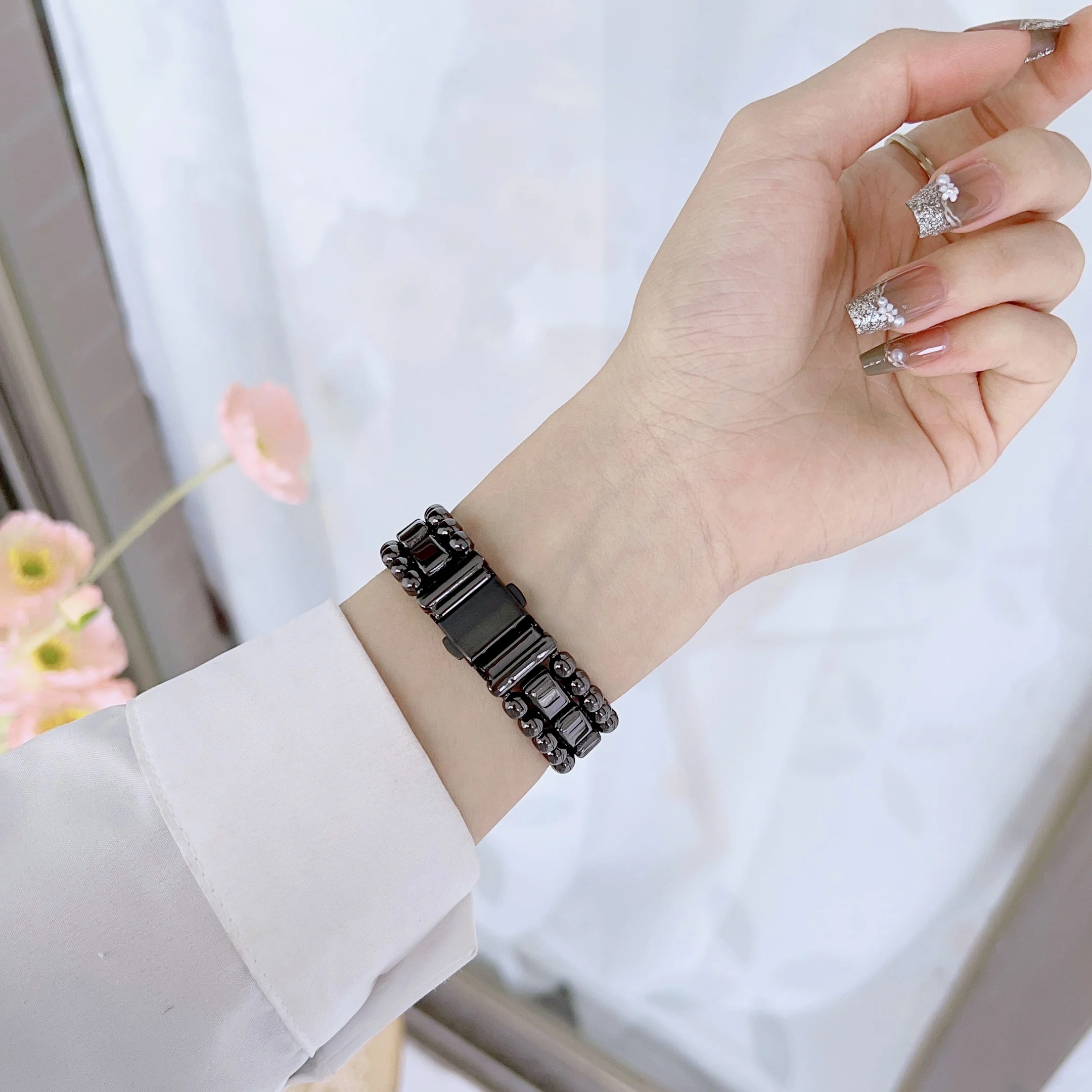 Metal strap for Apple watch band bracelet chain for iwatch87654321SE Ultra 38 40 41 42 44 45mm bead men and women bling wrist