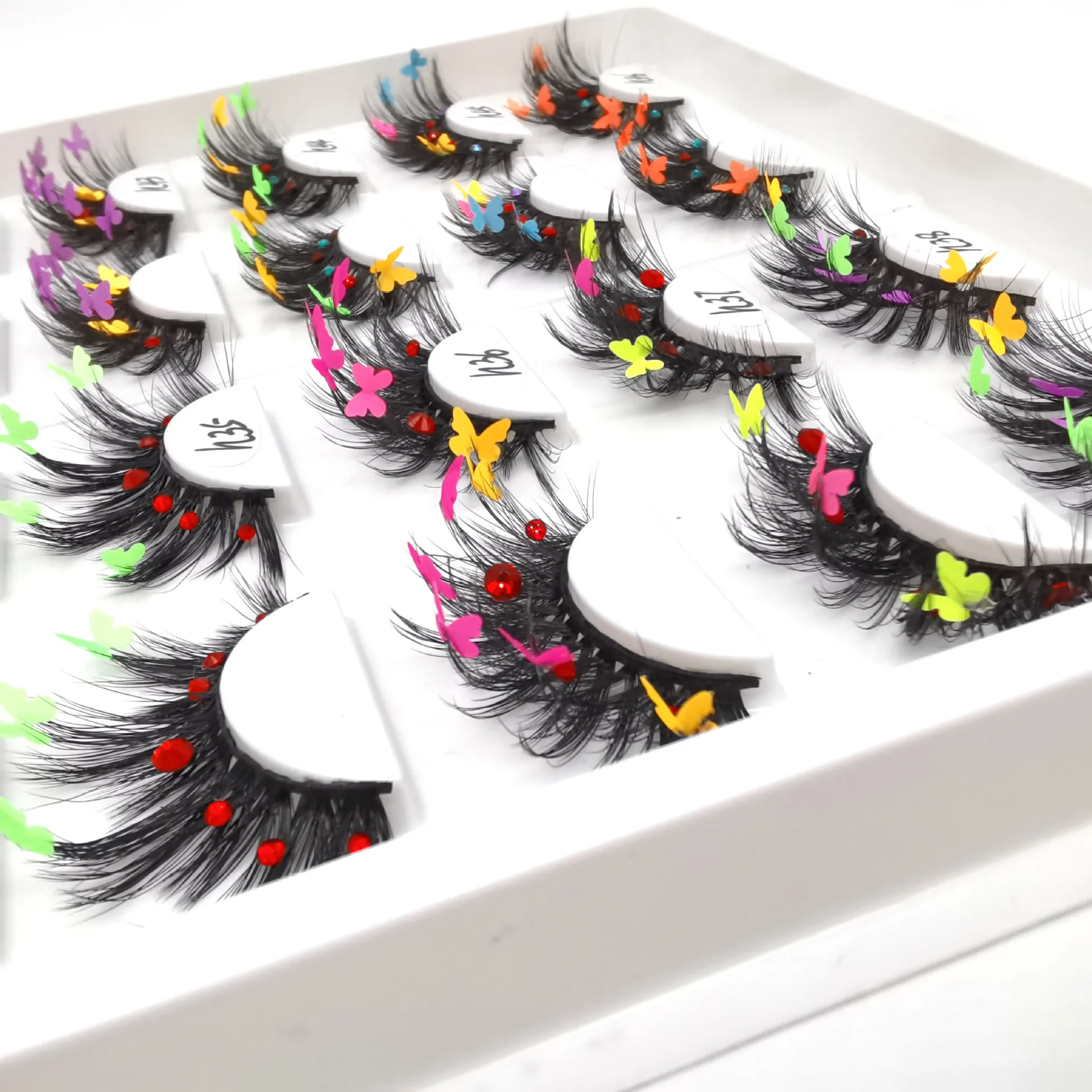 

5 Pairs Color Imitation Mink Eyelashes Multicolor 3D Color False Eyelashes for Stage Makeup Party Decoration Supplier