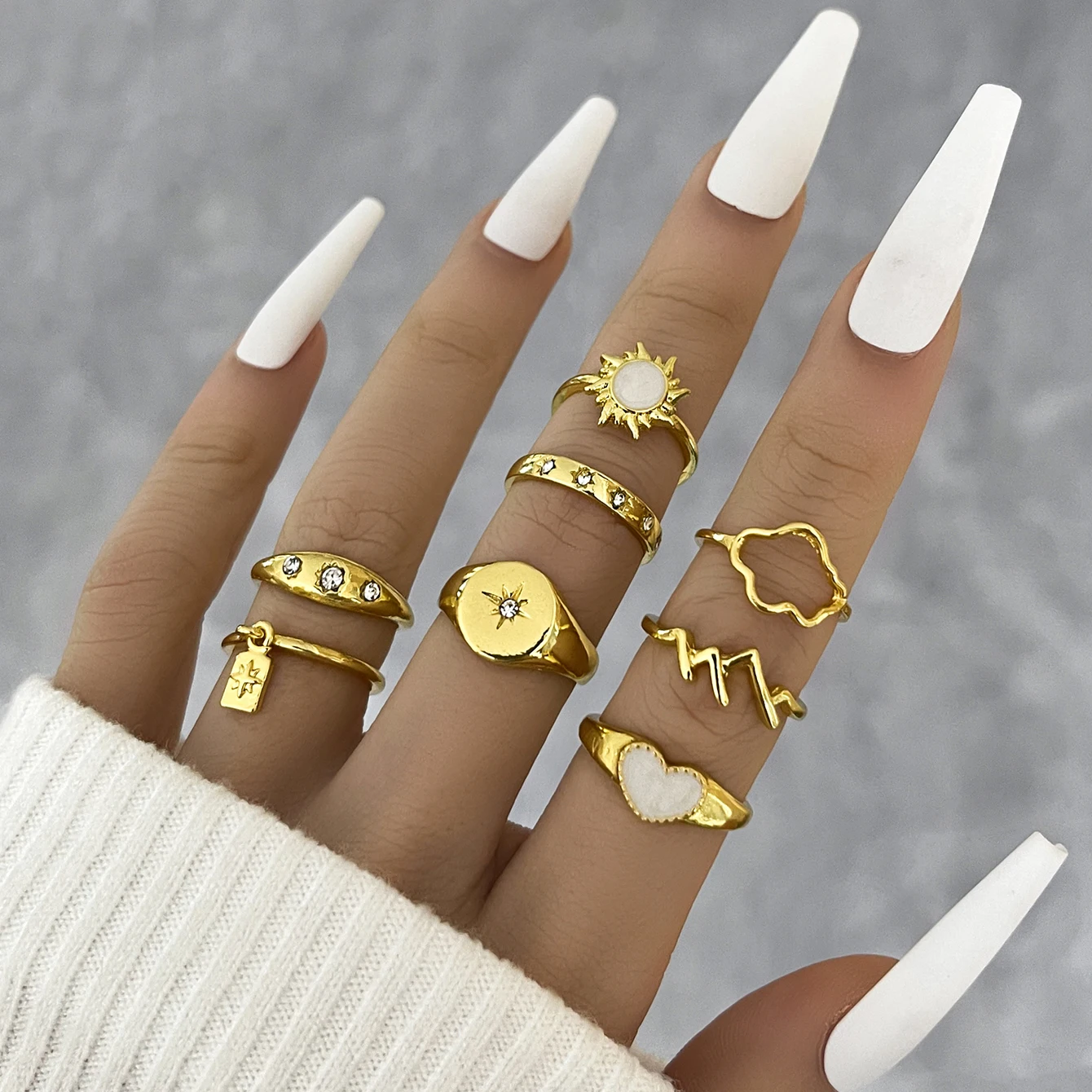 

Stillgirl 8Pcs Aesthetic Crystal Gold Rings for Women Kpop Star Cloud Heart Set Za Female Cute Y2k Fashion Jewelry Anillos Mujer