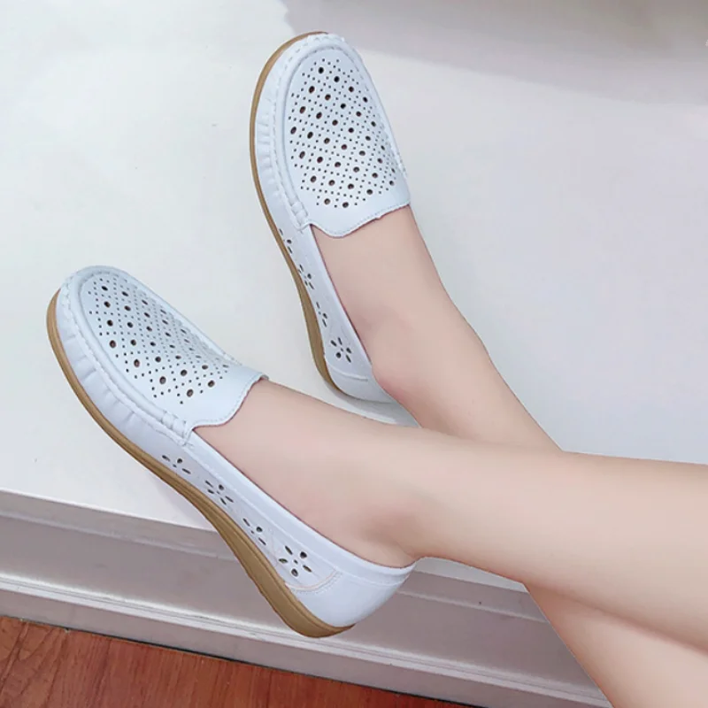 

Женские сандалии на мягкой нескользящей подошве, дышащие однотонные сандалии с перфорацией, для медсестер, повседневная обувь на плоской подошве, лето 2023