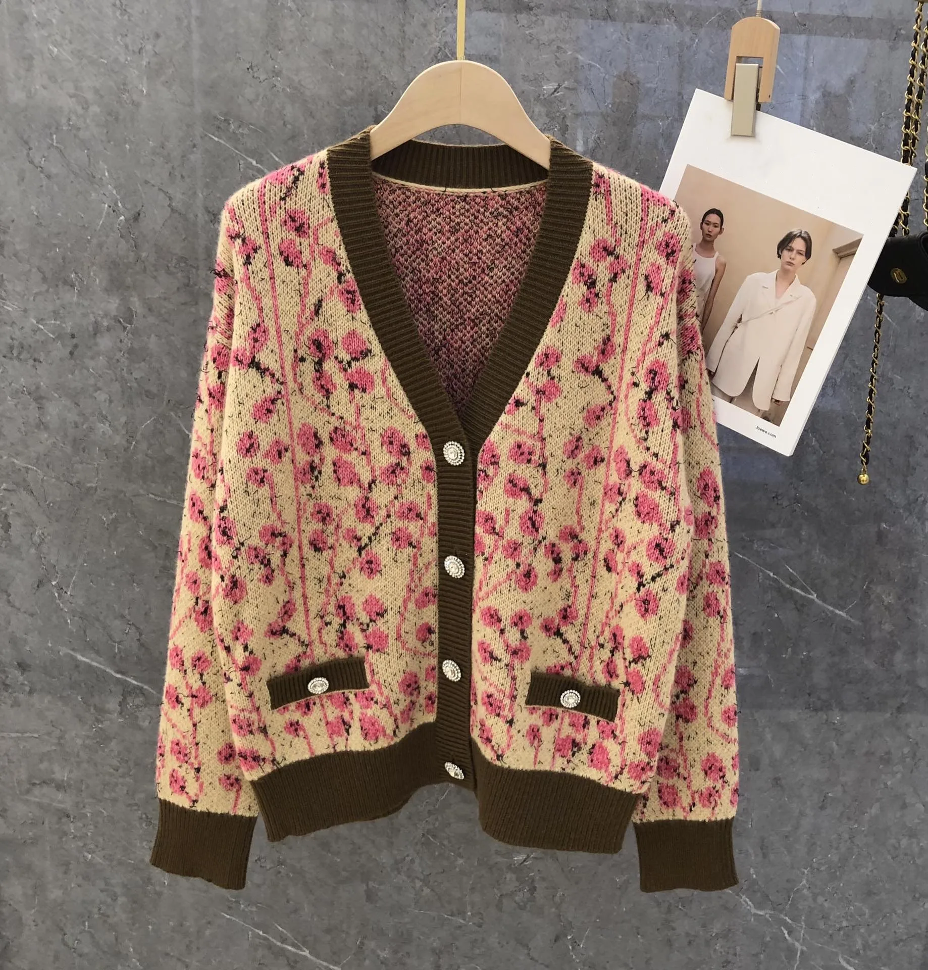 

Свитер, куртки, блузка, свитера, женские зимние свитера 2022, зимняя одежда, женский кардиган, кардиганы на пуговицах со стразами