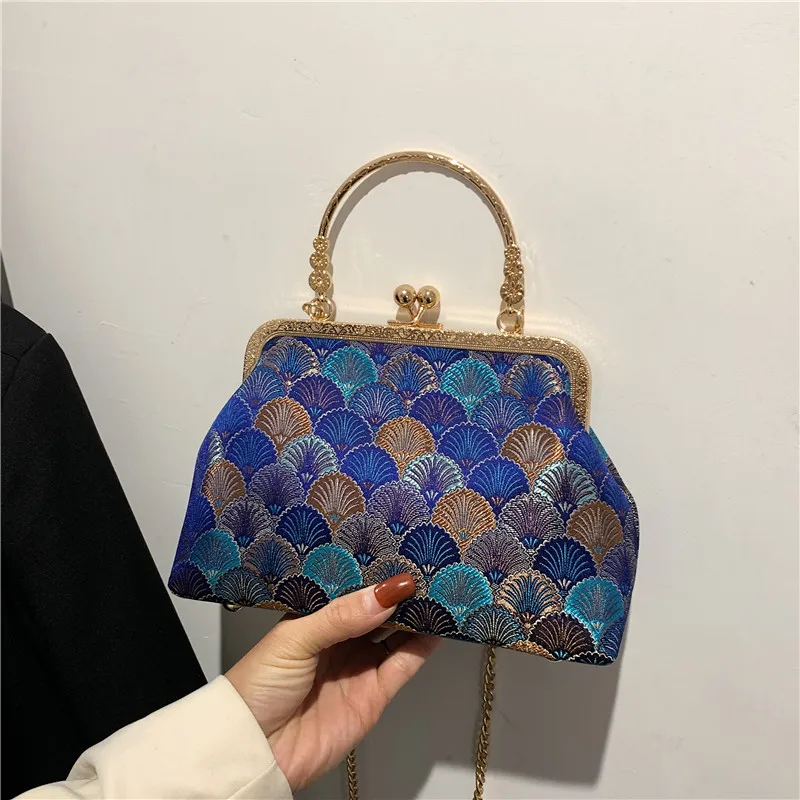women's bag exquisite PROM handbag for women fashion crossbody bag for Girl embossment scallop shape Clutch bag Luxury shoulder