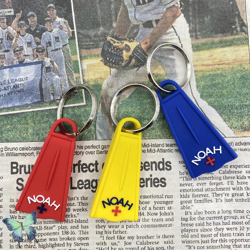 

T Shirt NOAH Pendant SWIM FIN Simple Rubber Keychain