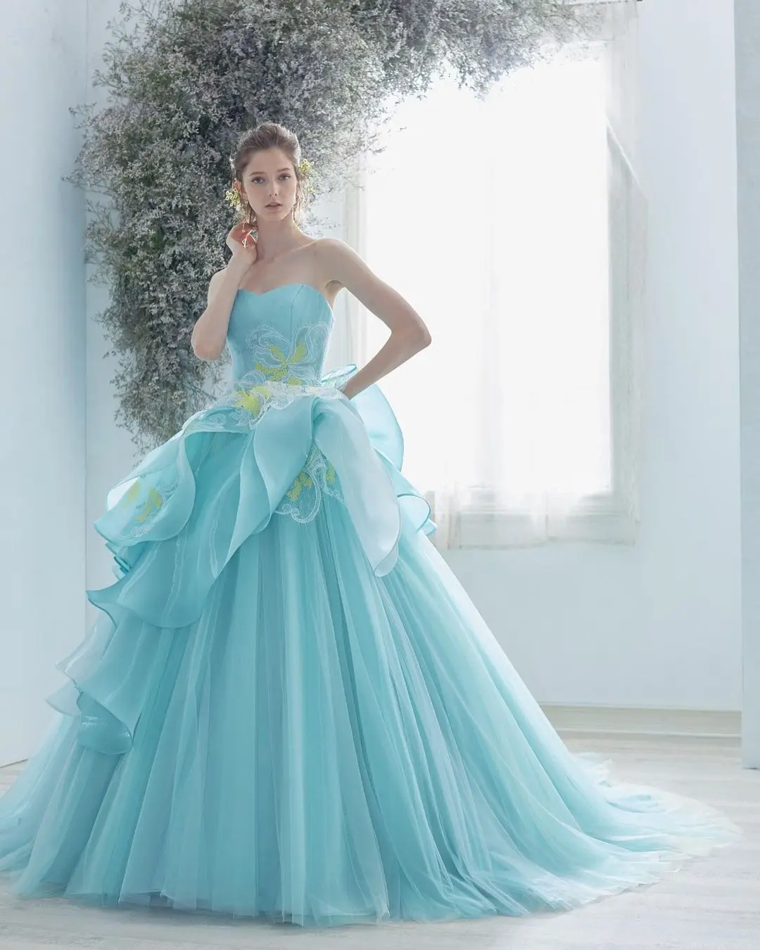 

2023 Princess Quinceanera Dress Strapless Sweetheart Elegant Ruffles Tulle Occasion Ball Gown Robe De Soirée