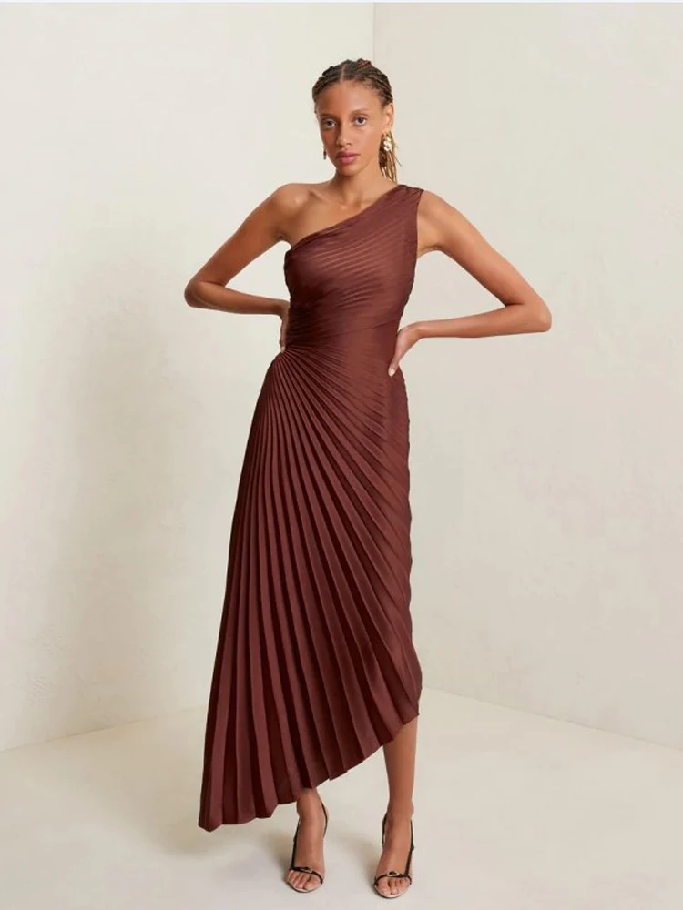 

Женское однотонное атласное плиссированное платье с высокой талией, однотонное элегантное Простое Повседневное платье без рукавов на одно...