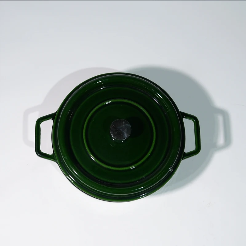Эмалированная Чугунная Жаровня/круглая кастрюля cocotte с крышкой 24 см 3 8 л зеленая