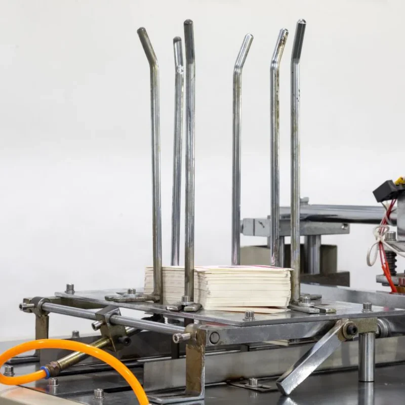 YG Высокоскоростная машина для формования бумажных стаканчиков Производственная