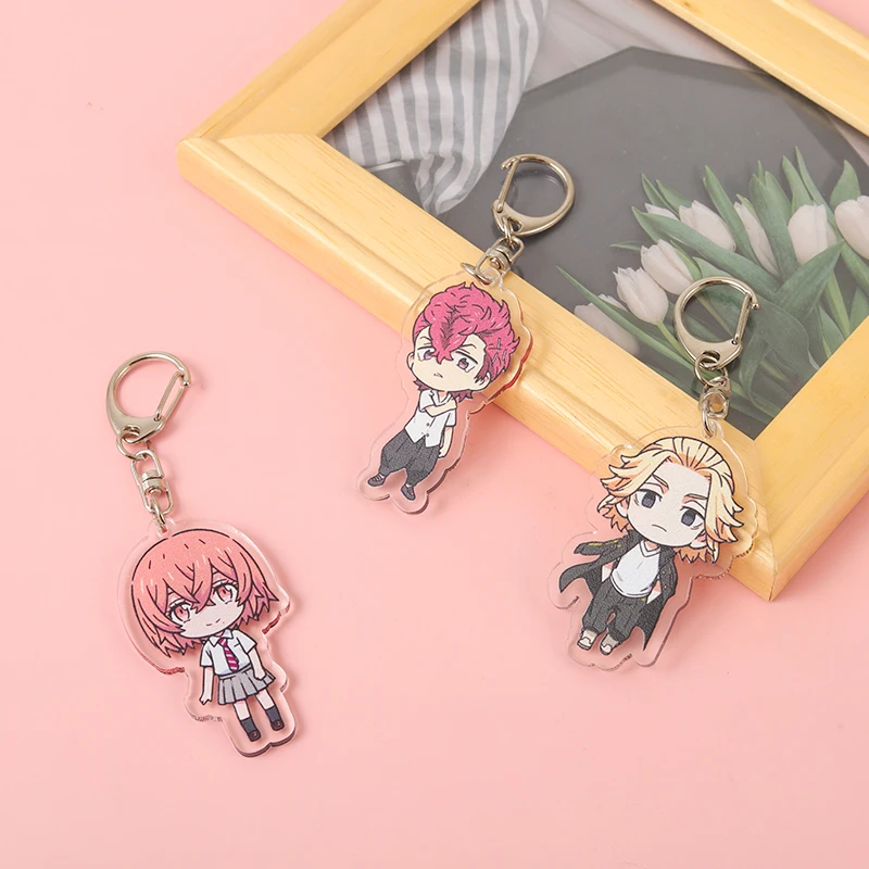 Брелок для ключей с сердечками и плюшевой подвеской модный аксессуар белым