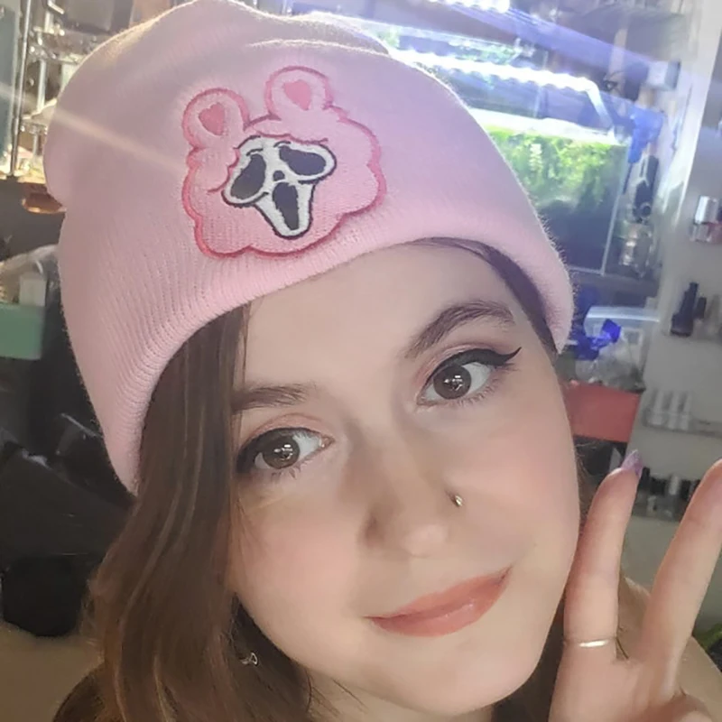 

DBD Ghostface Scream Beanies Embroidery Tickling Ghostface Knitted Cap Game Dead by Daylight Hats Man Woman Fashion Winter Cap