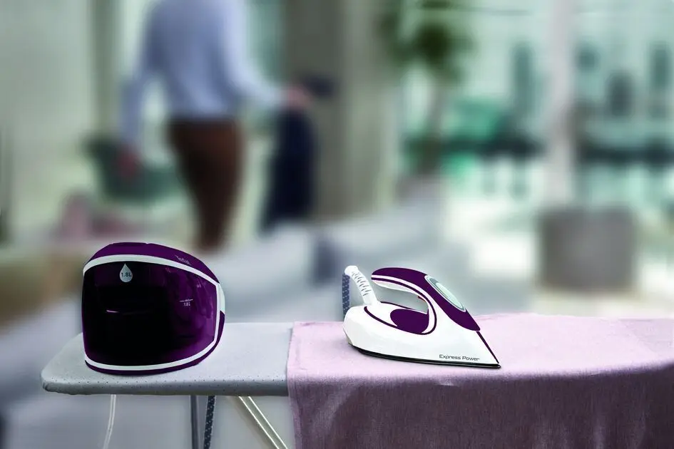 Паровая станция Tefal Express Power SV8061E0 |