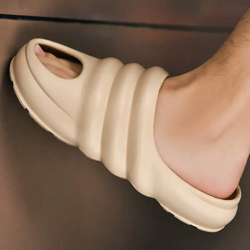 

Smiley Face Slippers Wedge Heels Men's Beach Flip Flops Designer High Quality Luxury Shoes Tenni Sandals Brand Bouncing Tennis