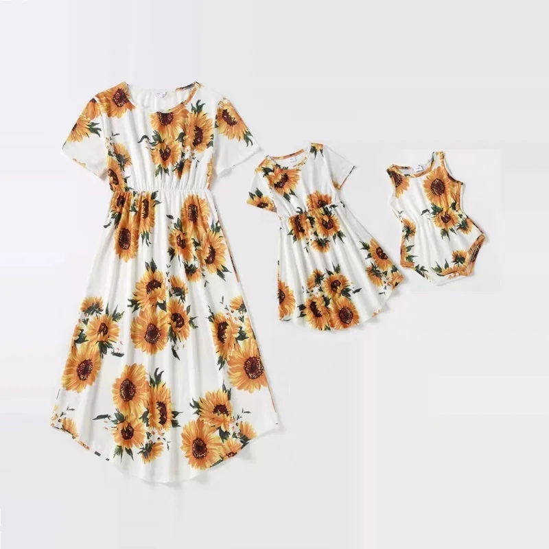 

Sunflower Mother Daughter Matching Dresses Family Set Irregular Mom Baby Mommy and Me Clothes Outfits Fashion Woman Girls Dress