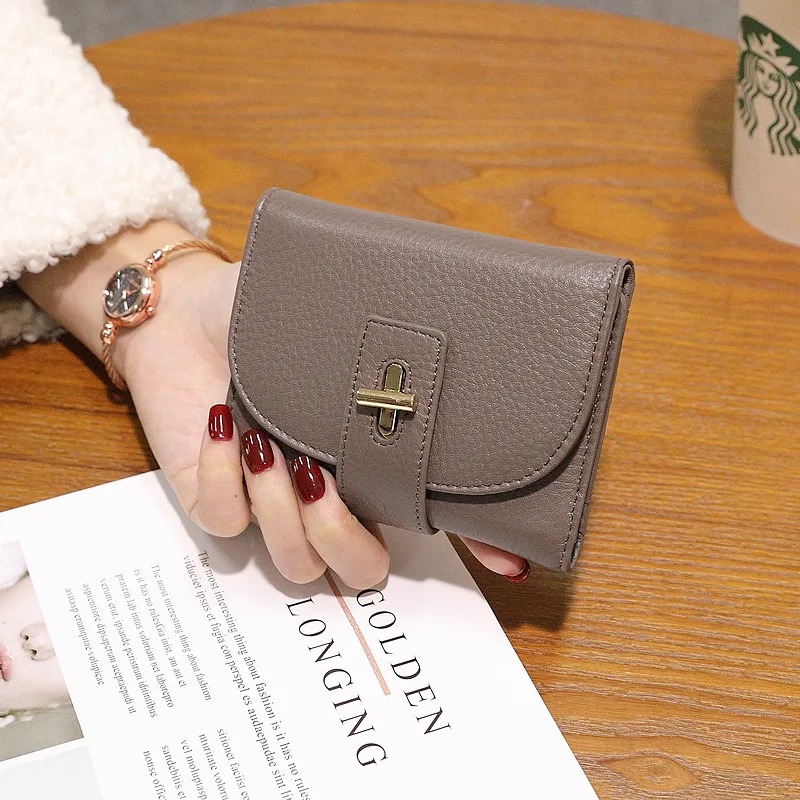 Short Women Genuine Leather Wallets Excellent Cowhide Purse Card Holder Fashion Turnlock Ladies Billfold Envelope Wallet 2023