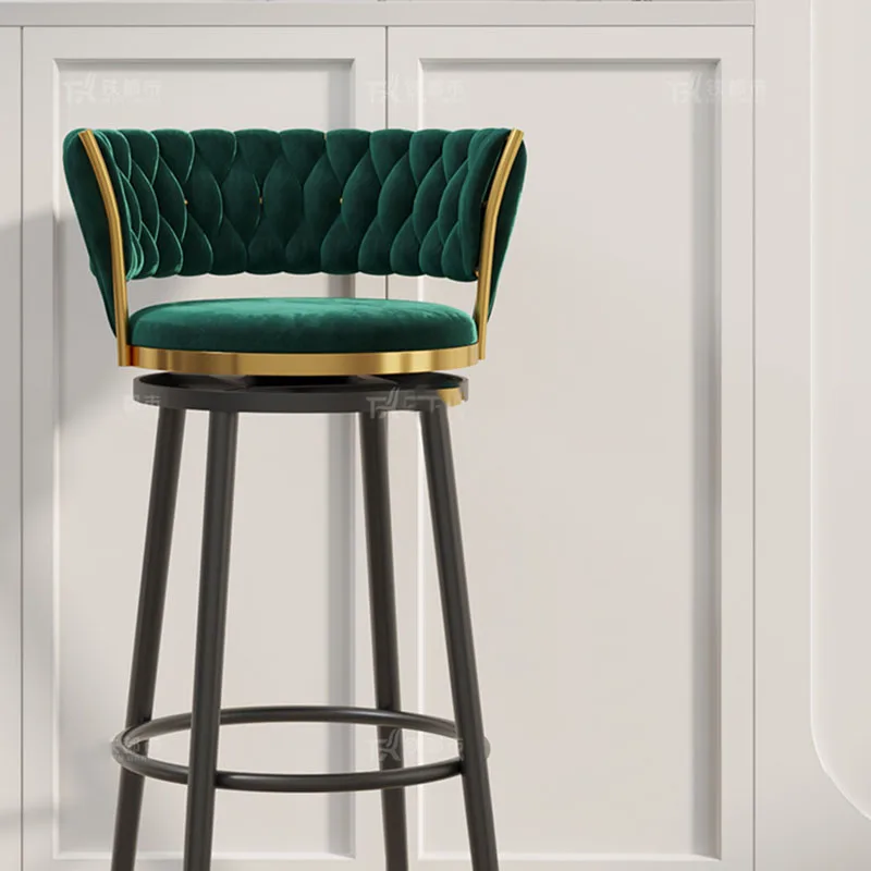 Рисунок 3 - Роскошный скандинавский барный стул