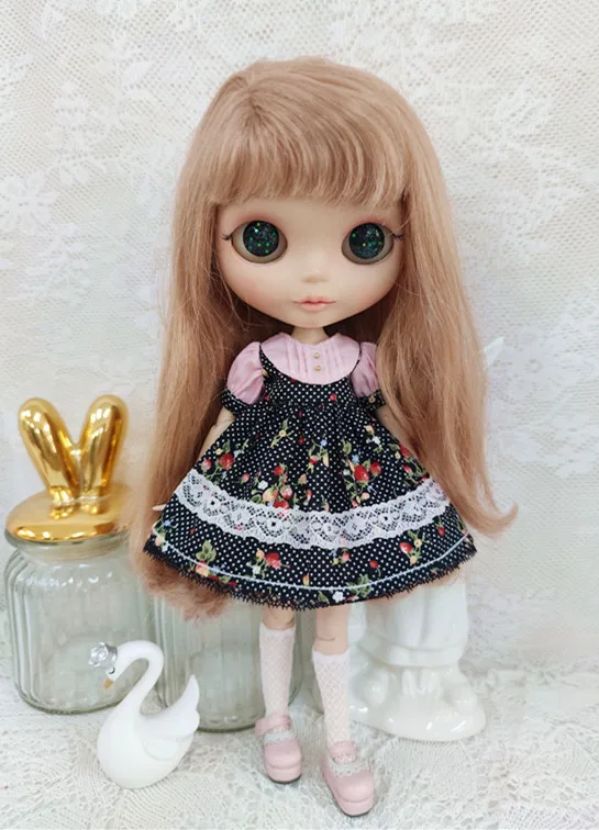 

Одежда Blythe, черная юбка с клубничным платьем 1/6, 30 см, BJD, аниме девушка (подходит для Pullip,Ob24, Licca)382050