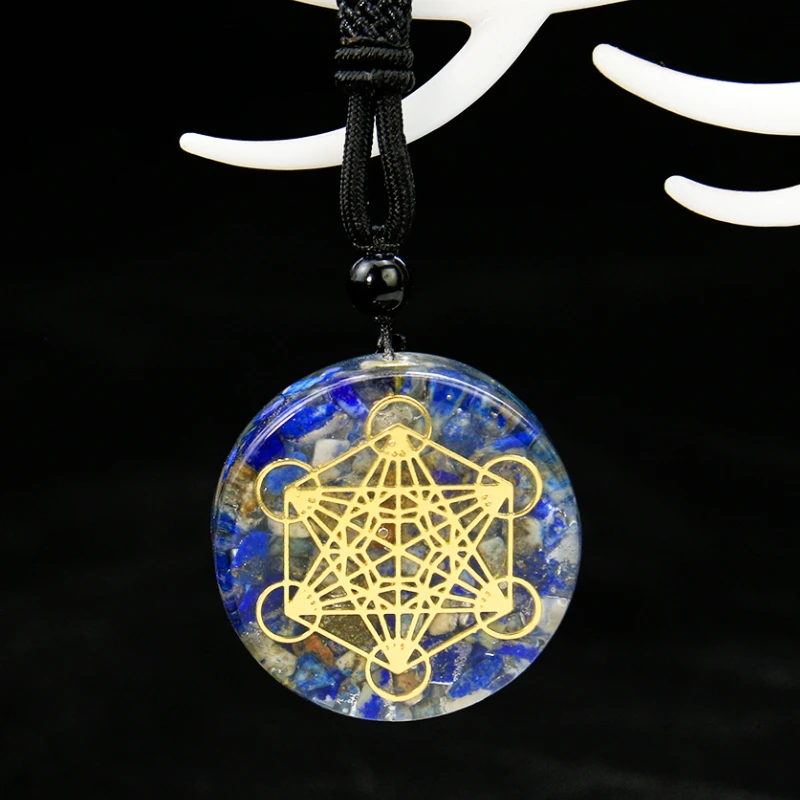 

Chakela Necklace Semi-precious Stone Metatron Cube Quartz Pendant Star of David Orgone Lapis Lazuli Meditation Woman Jewelry