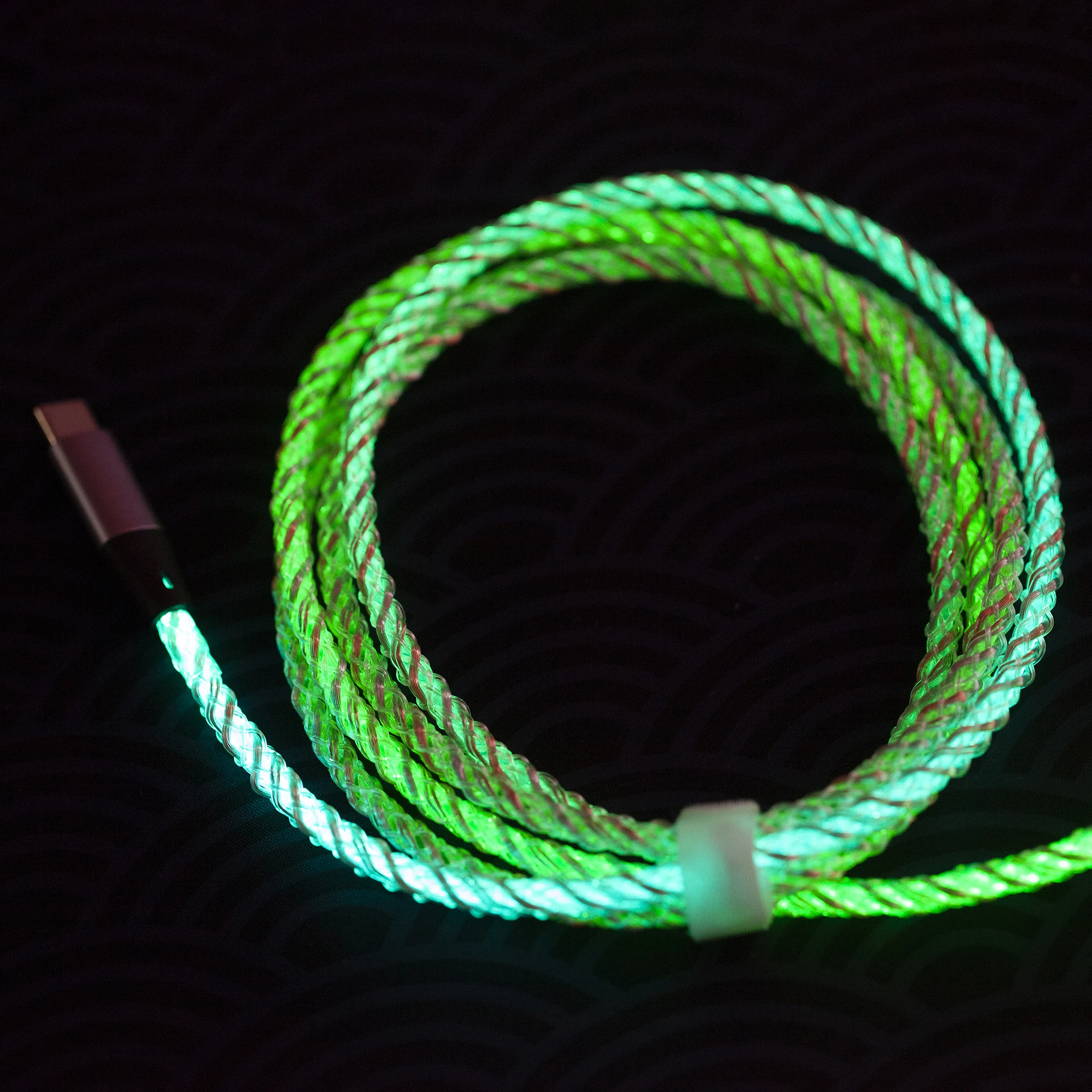 Everglide RGB Light Cable Flow Luminous USB для механической клавиатуры может поддерживать 8k C Wire LED
