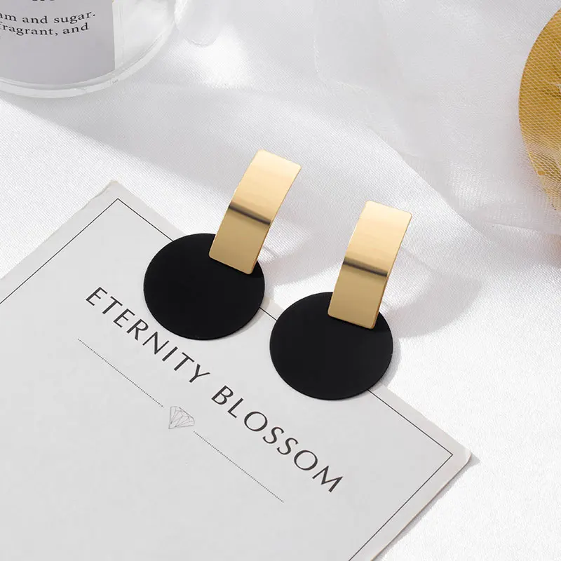 POXAM New Korean Statement Earrings for women Black Cute Arcylic Geometric Drop Small Female Earrings Brincos 2022 Trend Jewelry