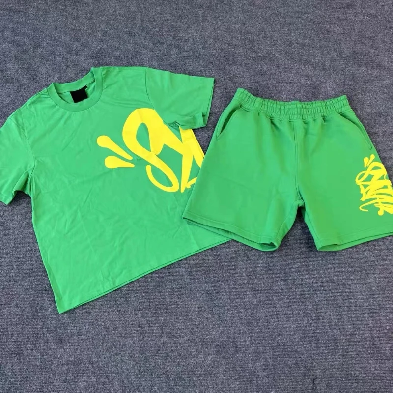 Комплект из футболки и шортов Synaworld в стиле Хай-стрит зеленый хлопковый топ