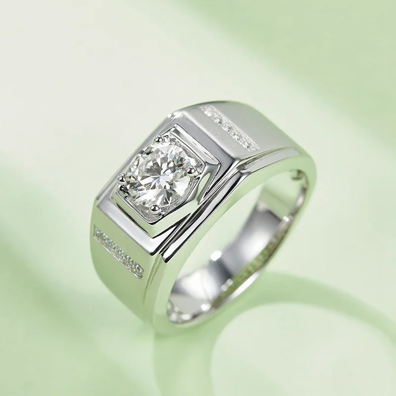 Серебряные кольца в стиле хип-хоп