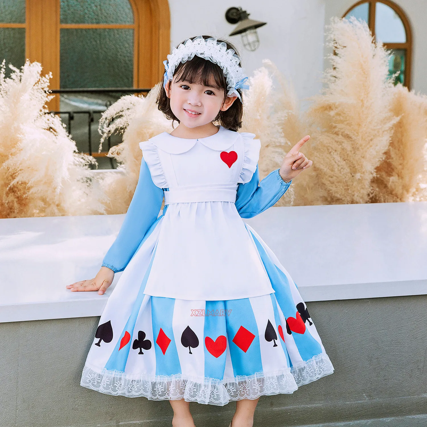 

Baby Girl Cosplay Costume Alice Dress Kids Alice Christmas Princess Dress Maid Outfit Children Girl Birthday Party Costume 2-8Y