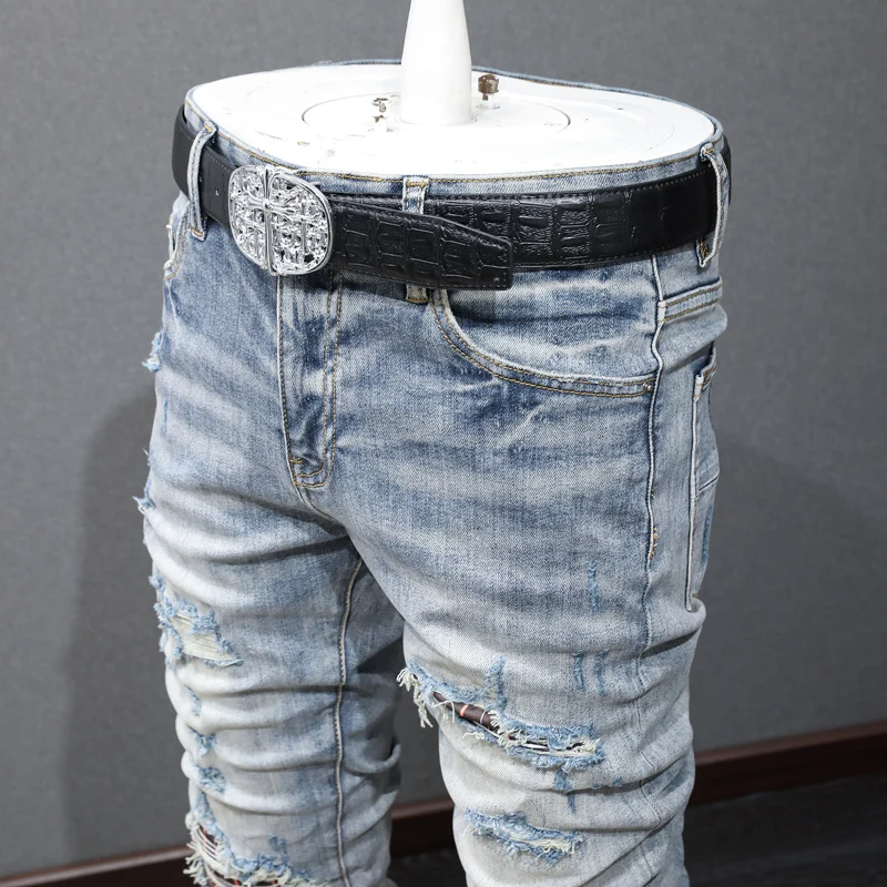 Рисунок 6 - Джинсы мужские Стрейчевые в стиле ретро