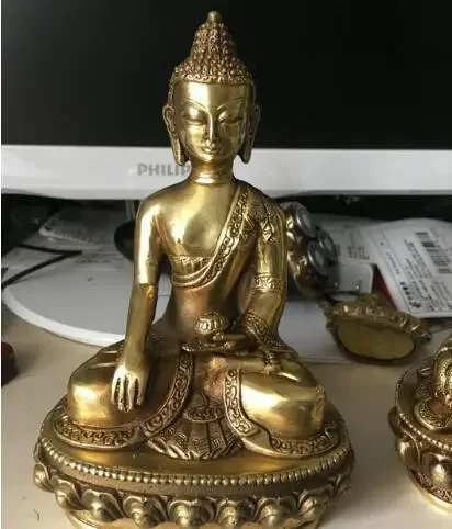 Китайский Тибет Тибетский Буддий Шакьямуни бронзовая статуя Будды 15 см