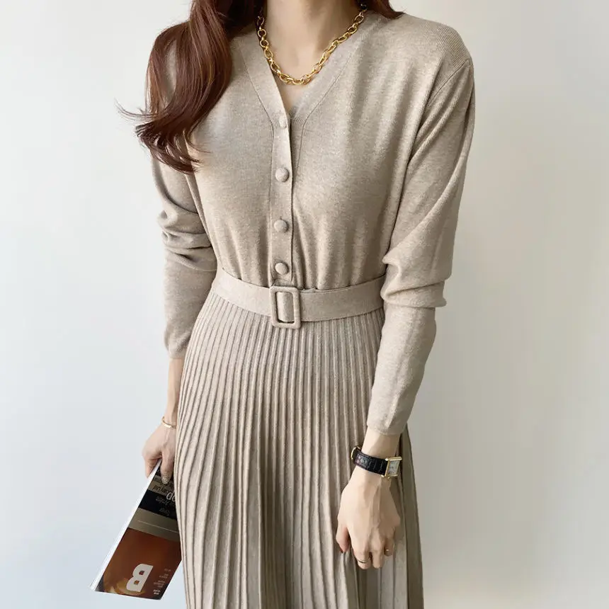 Elegant V-Neck Single Breasted Ladies Thickened Sweater Dress Knit Dress Belt Long Solid Color Pleated Large Swing Skirt Women