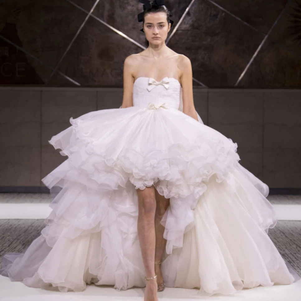 

Strapless Women's Dress White High Low Ball Gown Layered Puffy Evening Dresses With Train Red Carpet Dress Long Bridal Gown