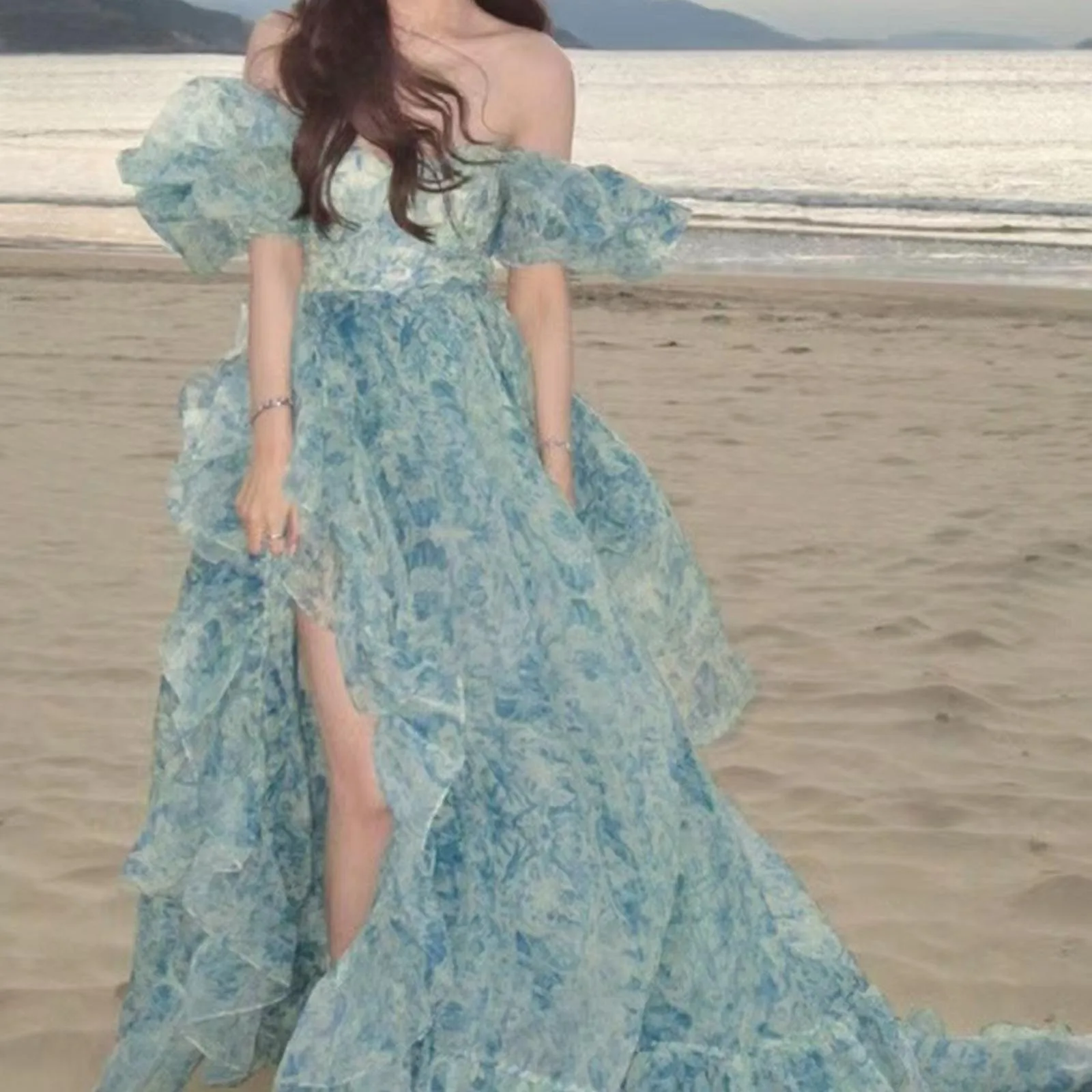 

Женский плиссированный сарафан на одно плечо, с принтом