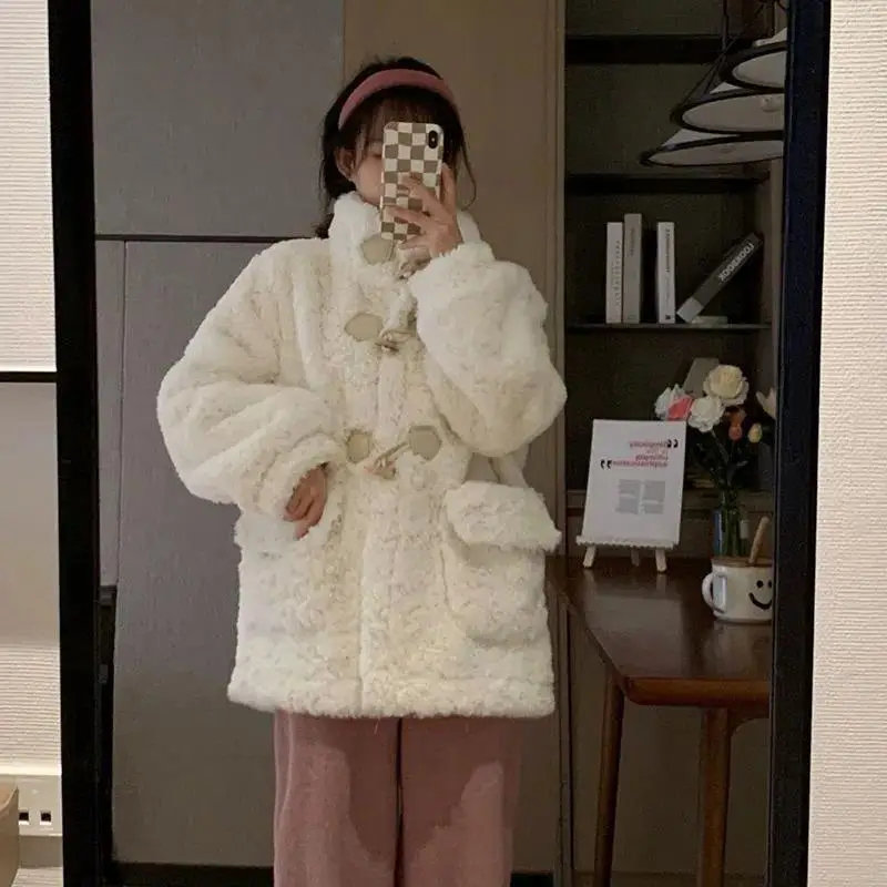 

Модное пальто из овечьей шерсти женская верхняя одежда средней длины новинка осень/зима утепленное меховое Свободное пальто из кроличьего меха с воротником-стойкой